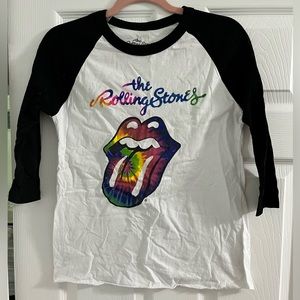3/4 sleeve t-shirt